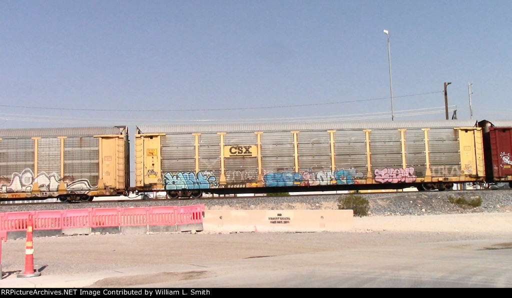 WB Manifest Frt at Arden Yard W-MdTrnSlv -103